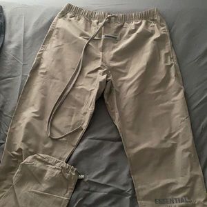 ESSENTIALS FEAR OF GOD LOUNGE PANTS